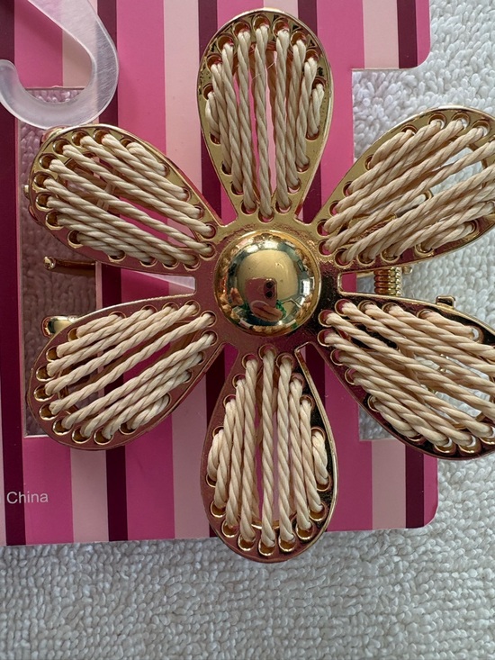 Piper K Floral Claw Clip Set Pink Beige Gold Woven Flowers - Picture 2 of 5